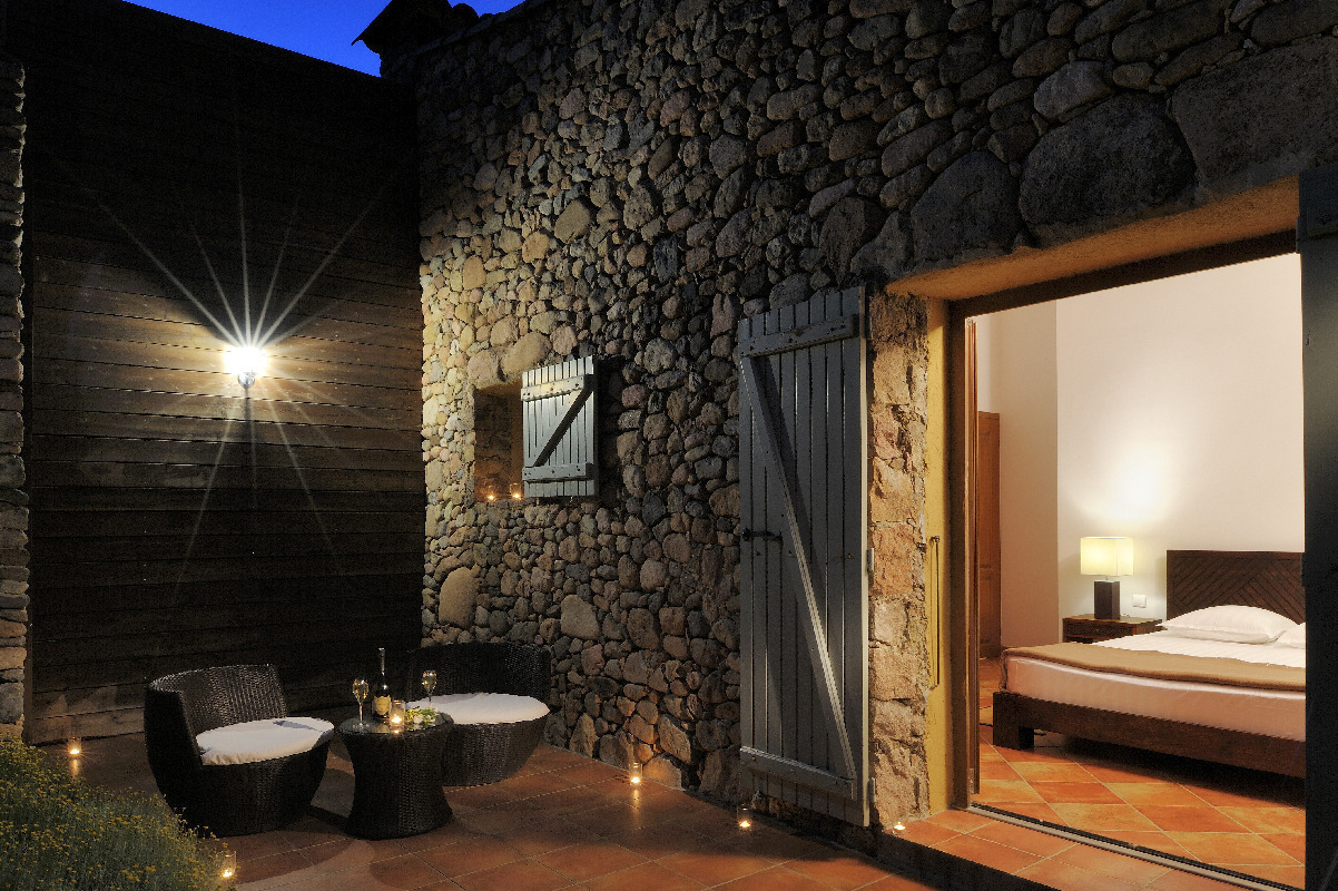 G�te � Serriera en Corse du Sud -20006 : ext�rieur