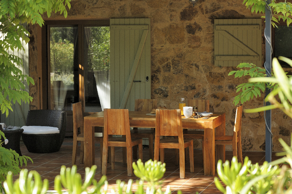 G�te � Serriera en Corse du Sud -20007 : exterieur