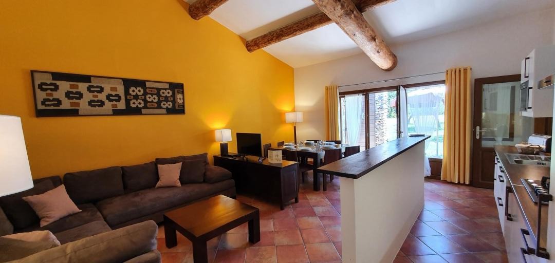 G�te � Serriera en Corse du Sud -20006 : chambre