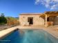 G&icirc;te &agrave; Speloncato, Balagne, Haute-Corse, labellis&eacute; G&icirc;tes de France : terrasse et piscine