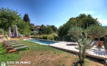 G&icirc;te n&deg;27182 San-Gavino-di-Carbini - Corse - photo