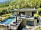 Gite &agrave; Sainte Lucie de Porto-Vecchio, labellis&eacute; G&icirc;tes de France : la villa et la piscine