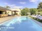 Gite &agrave; Sainte Lucie de Porto-Vecchio, Corse du Sud, Labellis&eacute; G&icirc;tes de France : la villa et la piscine