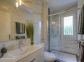 G&icirc;te &agrave; Ajaccio en Corse du sud : une salle d'eau