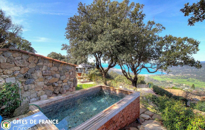 G&icirc;te n&deg;28222 VIGGIANELLO - Corse - Petru Ghjaseppu - Gite 28222-Viggianello-le-grand-valinco-corse-du-sud-labellis&eacute;-gites-de-france la piscine