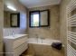 G&icirc;te &agrave; San Gavino Di Tenda, Le Grand Bastia, Haute-Corse, labellis&eacute; G&icirc;tes de France : la salle de bain/WC privative &agrave; l'une des chambres