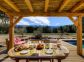 G&icirc;te &agrave; Speloncato, Balagne, Haute-Corse, labellis&eacute; G&icirc;tes de France : piscine et terrasse