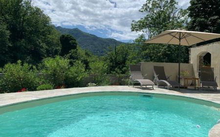 Gîte à Valle d'Alesani, la Côte orientale, Haute-Corse, labellisé Gîtes de France : la piscine Gîte n°61811 Valle-d'Alesani - Corse - Gîte à Valle d'Alesani, la Côte orientale, Haute-Corse, labellisé Gîtes de France : la piscine