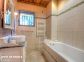 G&icirc;te &agrave; L&eacute;vie, le Sud Corse labellis&eacute; G&icirc;tes de France : la salle de bain