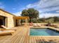 G&icirc;te &agrave; Speloncato, Balagne, Haute-Corse, labellis&eacute; G&icirc;tes de France : piscine et terrasse