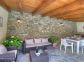 Gîte à Valle d'Alesani, la Côte orientale, Haute-Corse, labellisé Gîtes de France : l'espace détente et la cuisine d'été Gîte à Valle d'Alesani, la Côte orientale, Haute-Corse, labellisé Gîtes de France : l'espace détente et la cuisine d'été