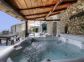 G&icirc;te &agrave; Mazzola, Centre-Corse, Haute-Corse, labellis&eacute; G&icirc;tes de France : le jacuzzi