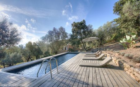 G&icirc;te n&deg;20631 Figari - Corse - Gite &agrave; Figari, Le Sud Corse, en Corse du Sud, labellis&eacute; Gites de France : la piscine