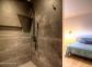 G&icirc;te &agrave; Speloncato, Balagne, Haute-Corse, labellis&eacute; G&icirc;tes de France : chambre avec sa salle d'eau privative